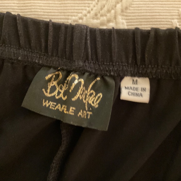 Woman’s wearable art pants by Bob Mackie silk size medium 32 inch inseam - Picture 5 of 5